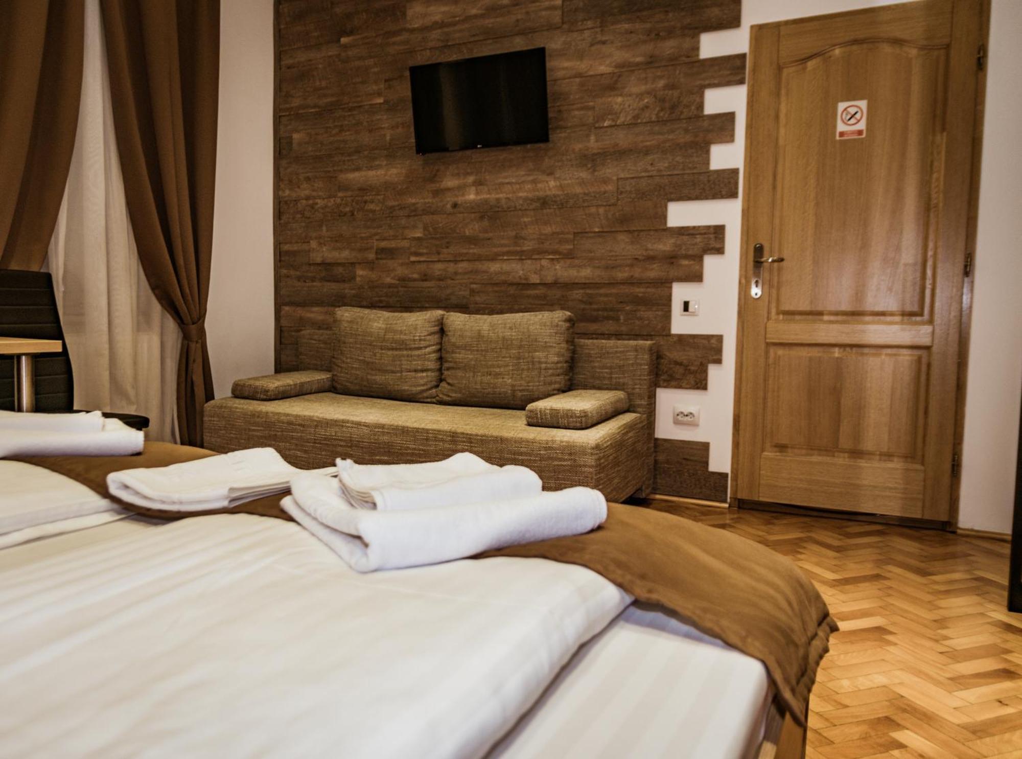 4Rooms Central Sibiu Exterior photo